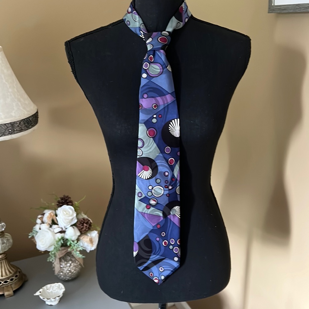 80’s Era Fun And Funky Miami Vice Necktie.